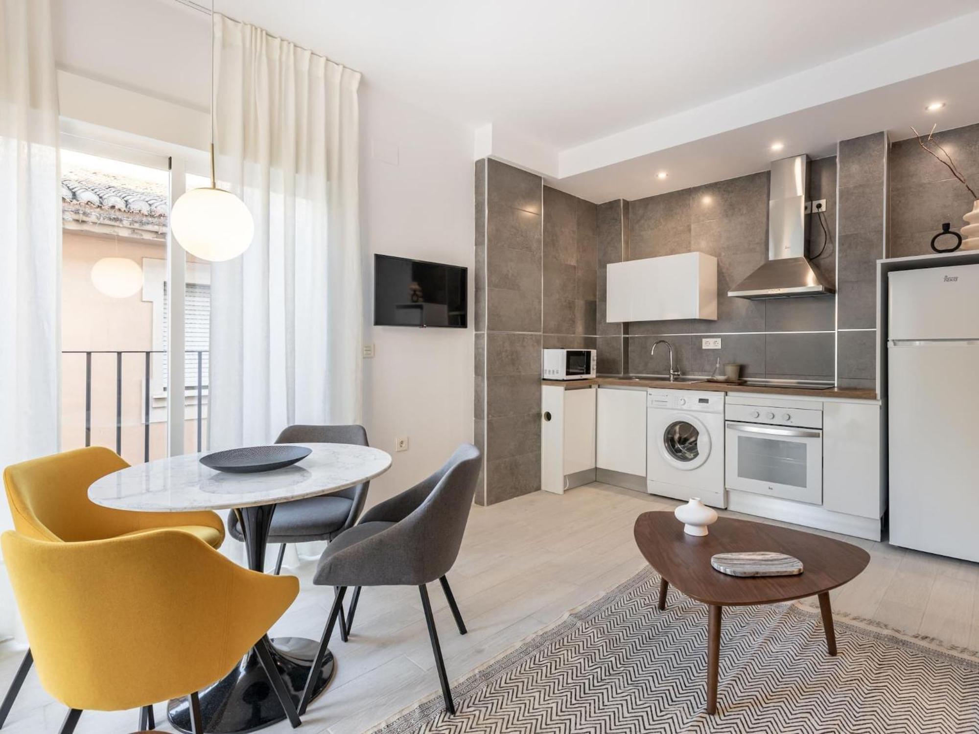 Central Stylish And Elegant 1 & 2 Bedroom Apartments I Granada Exterior foto